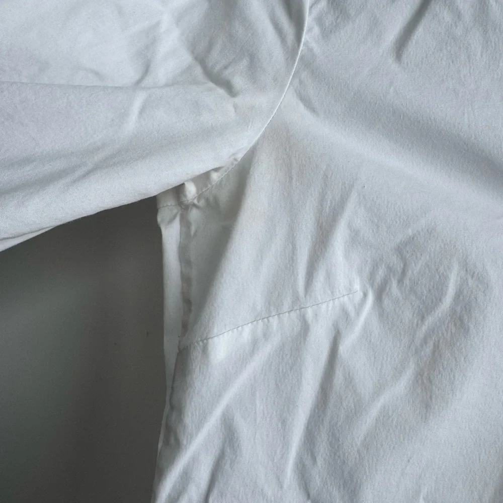 H&M White Button Shirt 8/10 - Picture 3 of 3